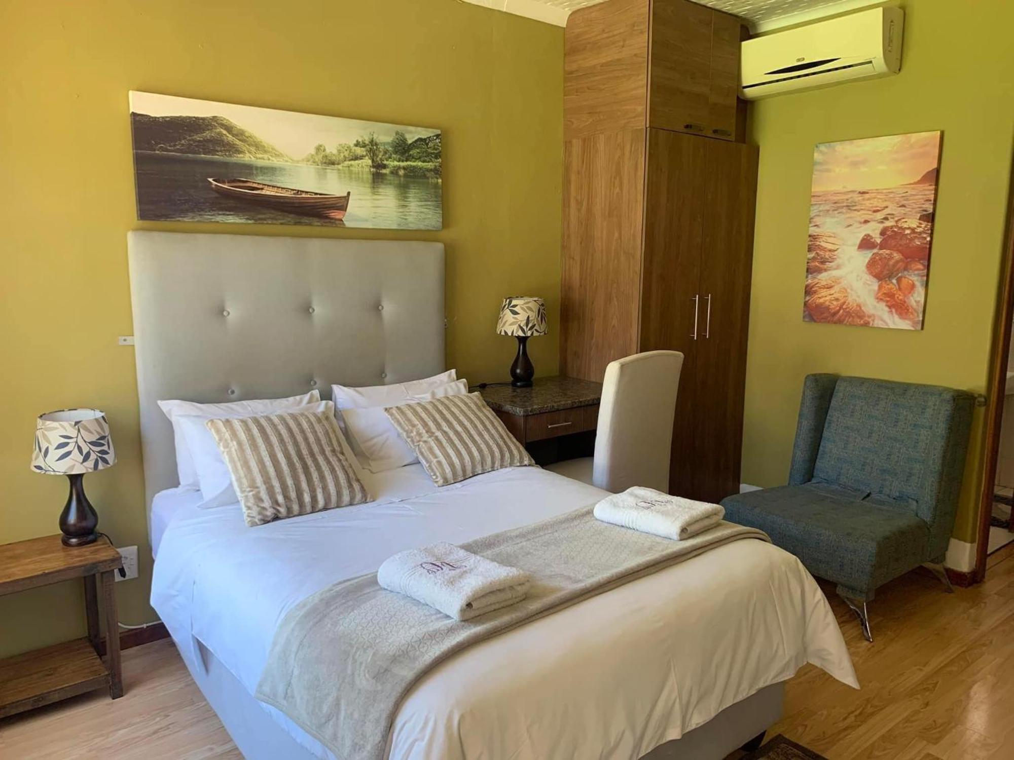 Victoria Oaks Guesthouse Victoria West エクステリア 写真