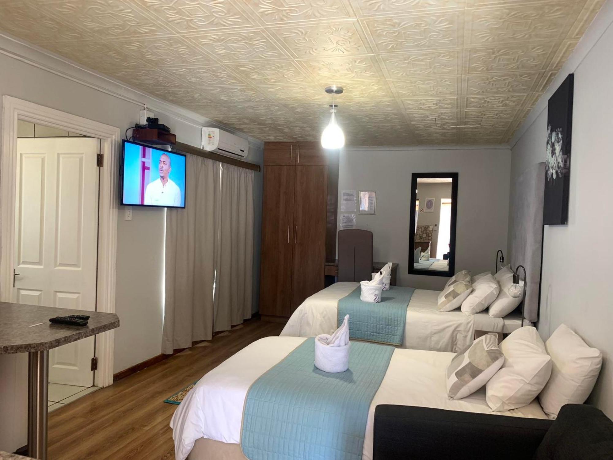 Victoria Oaks Guesthouse Victoria West エクステリア 写真